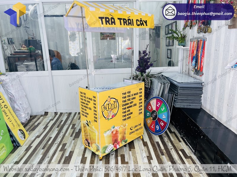 xe-ban-tra-trai-cay-re