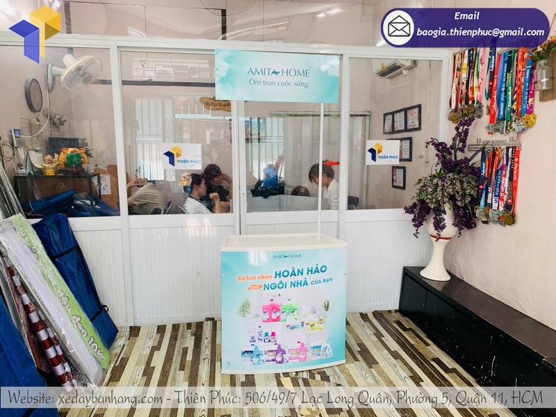booth-nhua-samling-nhua-gia-re