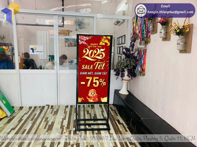 standee-khung-sat-ngoai-troi-tot