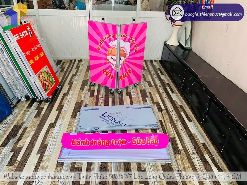 xe-ban-banh-trang-tron-dep