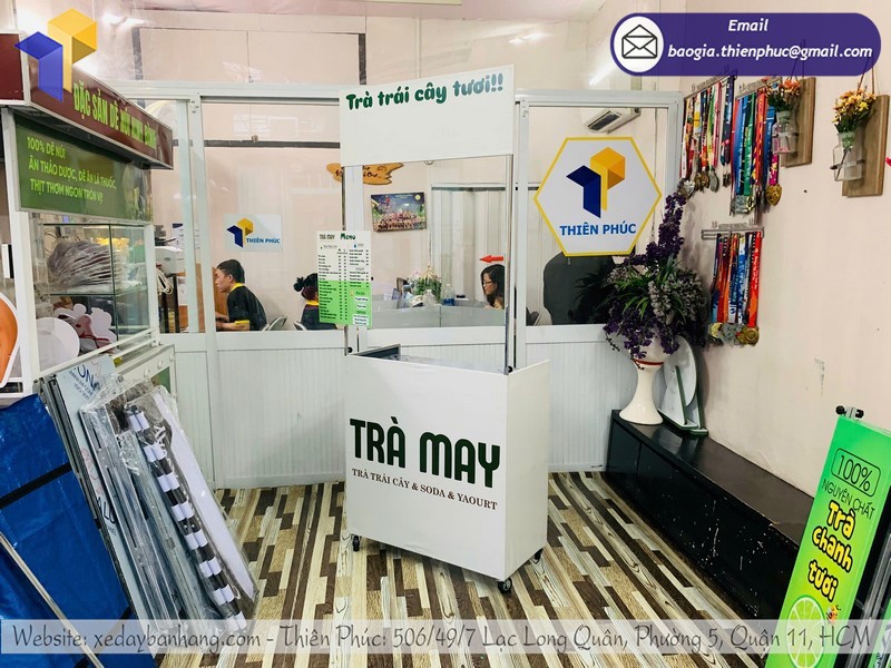 xe-ban-tra-trai-cay-via-he-tphcm