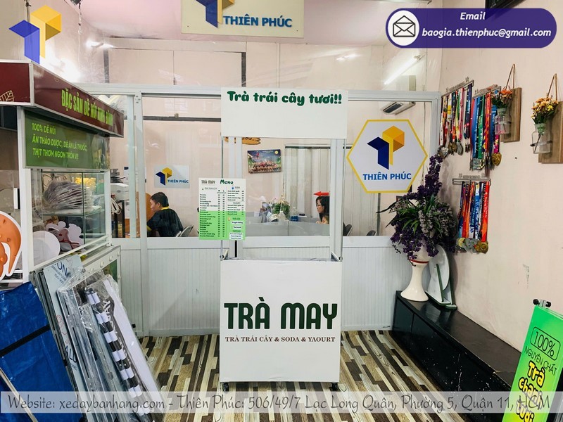 xe-ban-tra-trai-cay-via-he